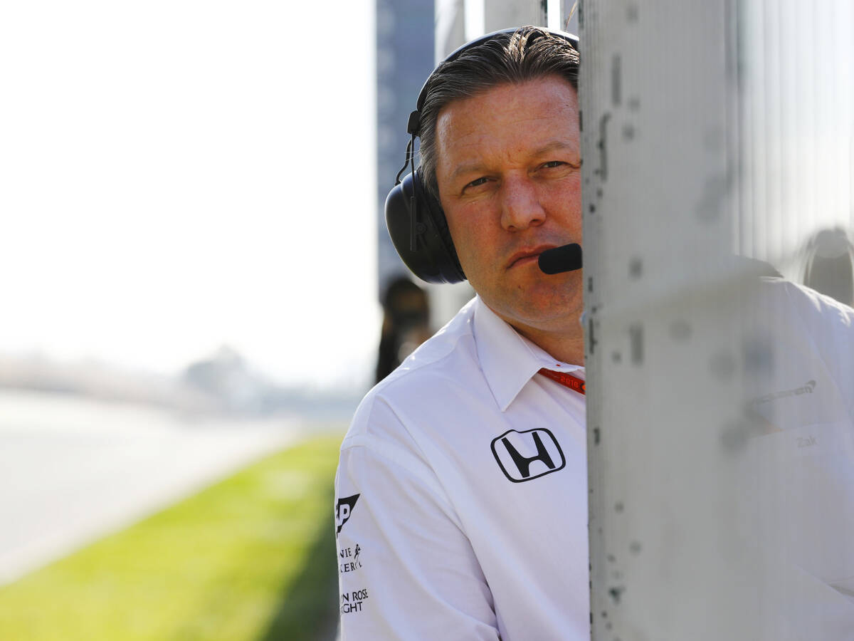 Foto zur News: McLarens Zak Brown beteuert: "Wir stehen hinter Honda"