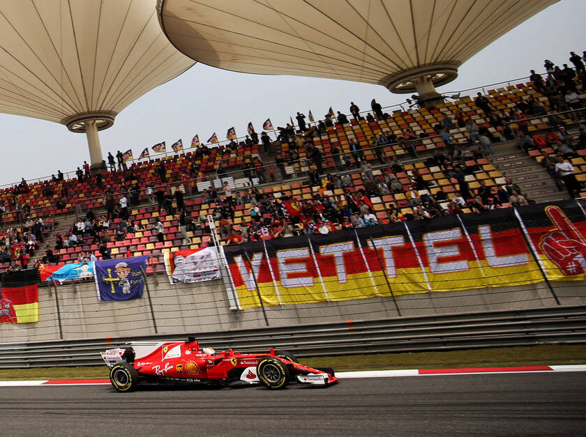 Foto zur News: Formel 1 China 2017: Vettel hängt Mercedes deutlich ab