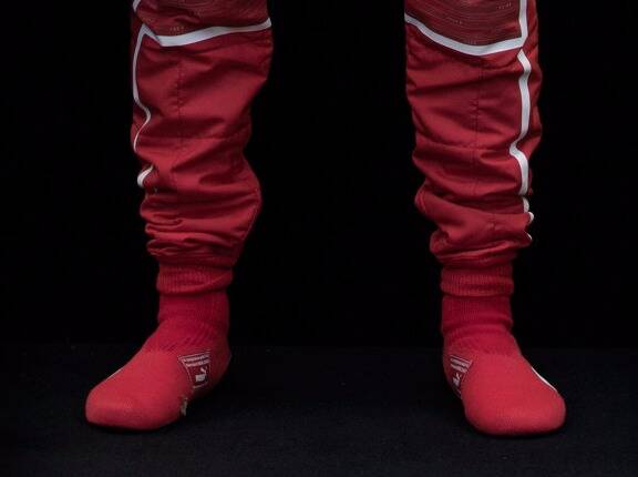 Foto zur News: Sebastian Vettel fährt jetzt auf Socken