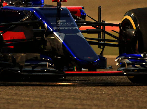 Foto zur News: Toro Rosso: So funktioniert der Trick mit der Taschenlampe