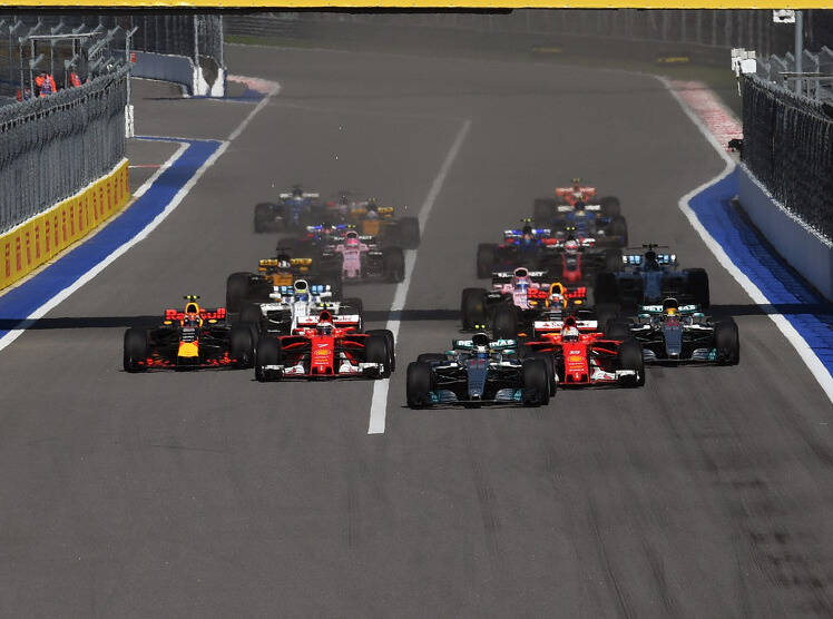 Foto zur News: Formel-1-Strategiegruppe: Rennstart-Zeiten stehen zur Debatte