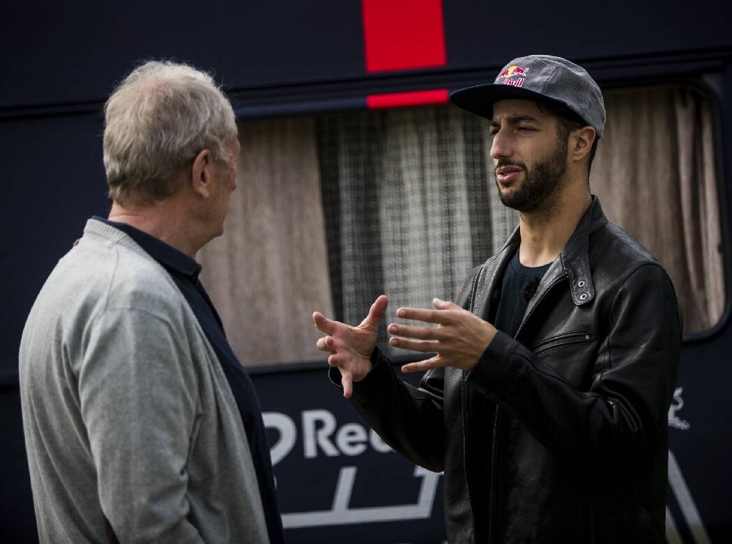 Foto zur News: Trotz gültiger Verträge: Kann Red Bull sein Top-Duo halten?