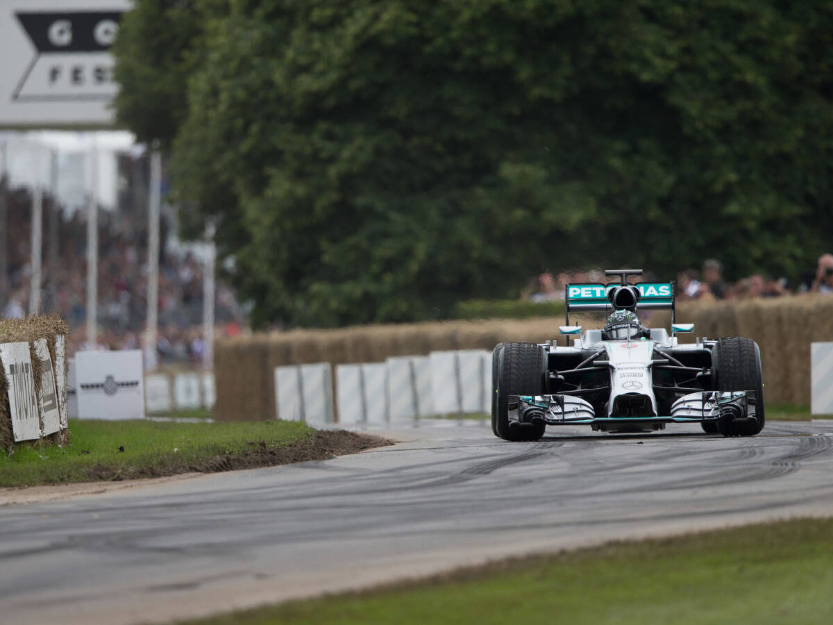 Foto zur News: Bei Showevent: Rosberg kehrt ins Formel-1-Auto zurück