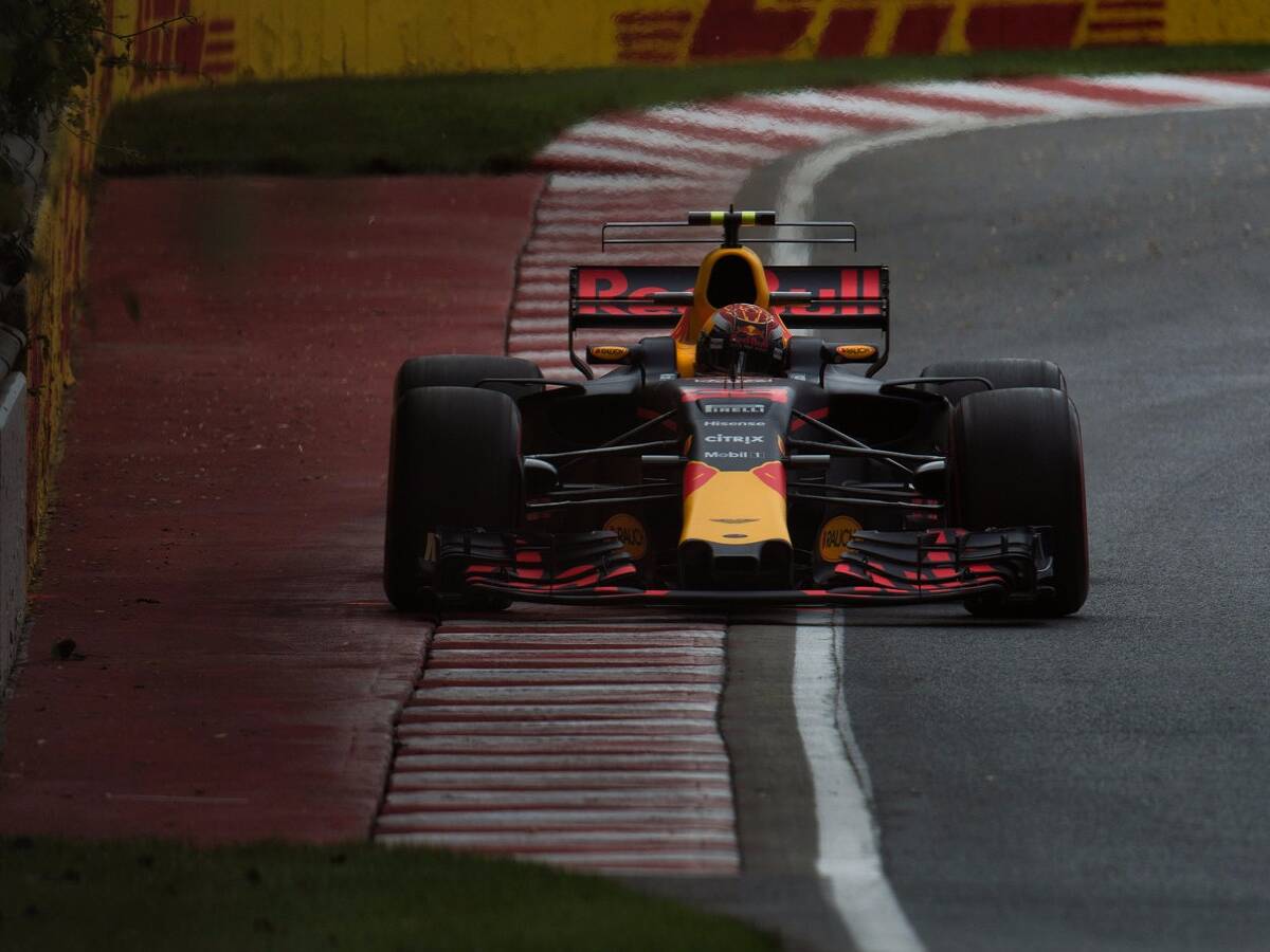 Foto zur News: Chancenlos in Q3: Red Bull nimmt Renault in die Pflicht