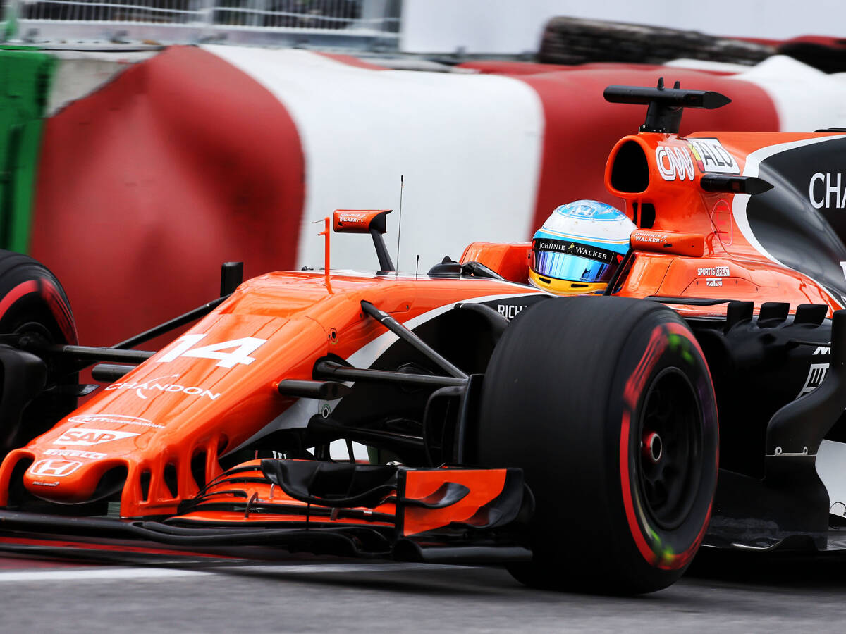 Foto zur News: McLaren: Alonso brilliert schon wieder - und keiner merkt's