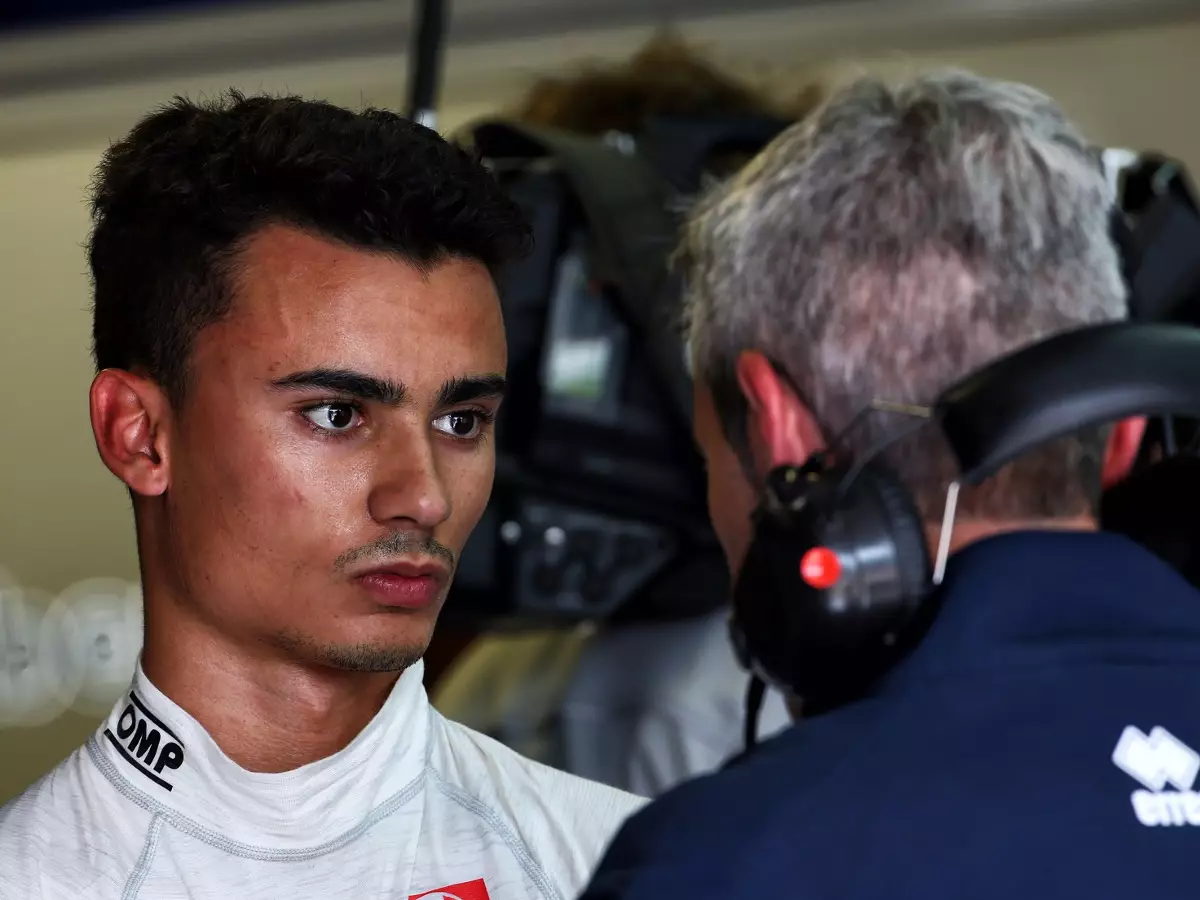 Pascal Wehrlein Foto zur News: Wehrlein startet aus der Boxengasse, Renault tauscht MGU-H