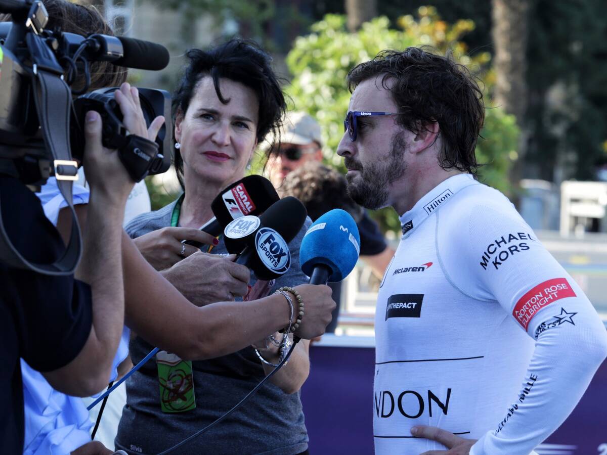 Foto zur News: Unerschrockener Fernando Alonso: Keine Angst vor Unfällen