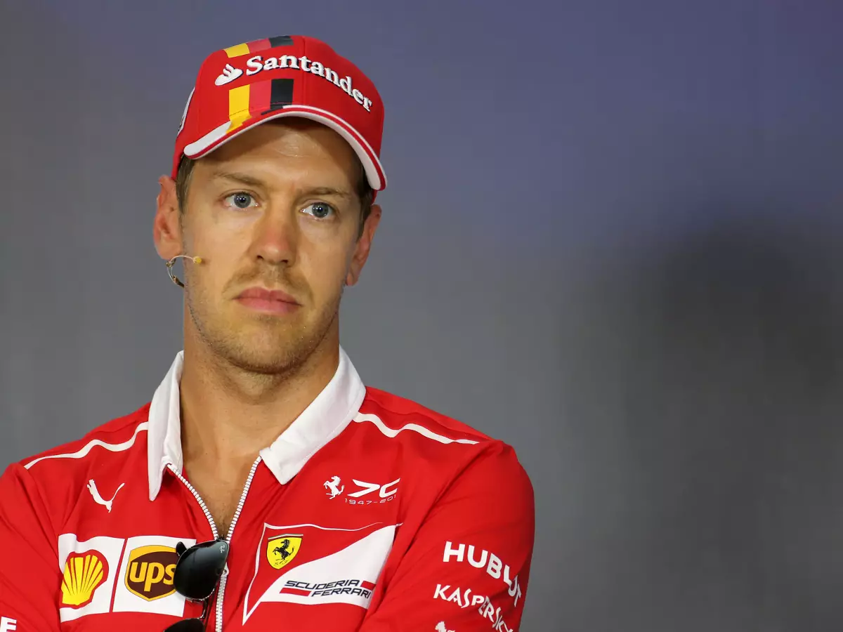 Sebastian Vettel Foto zur News: Vettel: Kein Interesse an Journalisten-Handynummern