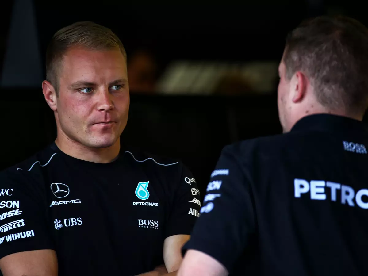 Foto zur News: Bottas nach Qualifying-Pleiten: Habe von Hamilton gelernt