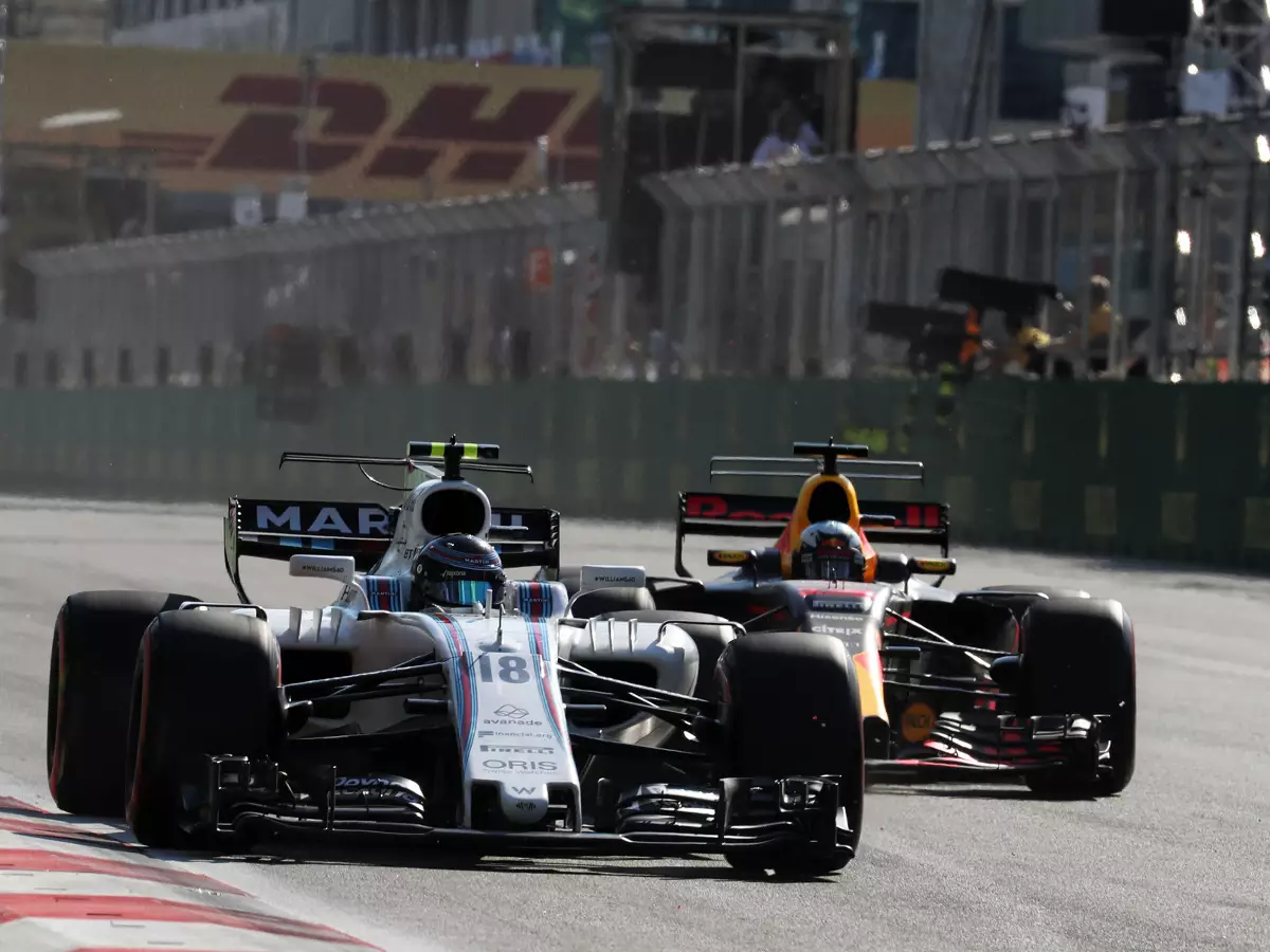 Foto zur News: Bottas vs. Stroll: Aufklärung der Verschwörungstheorien