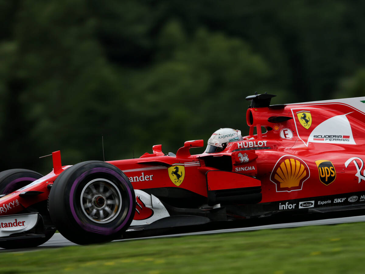 Foto zur News: Formel 1 Österreich 2017: Wieder Vettel-Hamilton-Scharmützel!