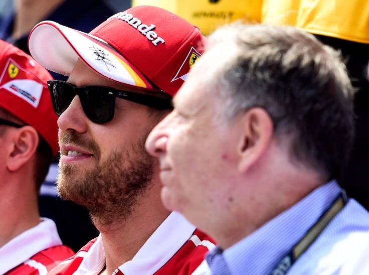 Foto zur News: Vettel-Urteil Freibrief für schmutzige Manöver? Todt dementiert