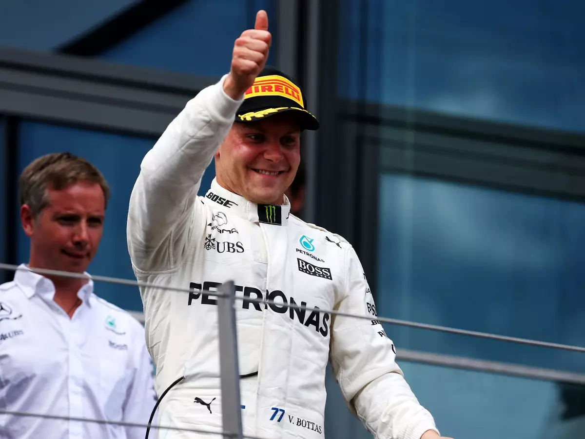 Foto zur News: Valtteri Bottas: Zweiter Sieg ist "anders" als der erste