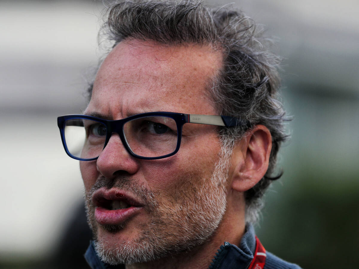 Foto zur News: Villeneuve sauer: Stroll verschafft sich Vorteile durch Geld