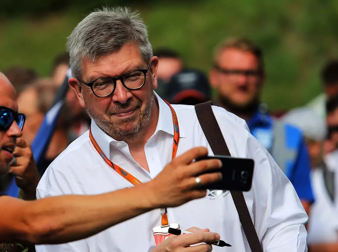 Foto zur News: Ross Brawn: Gamer als Testfahrer für neue Formel-1-Regeln