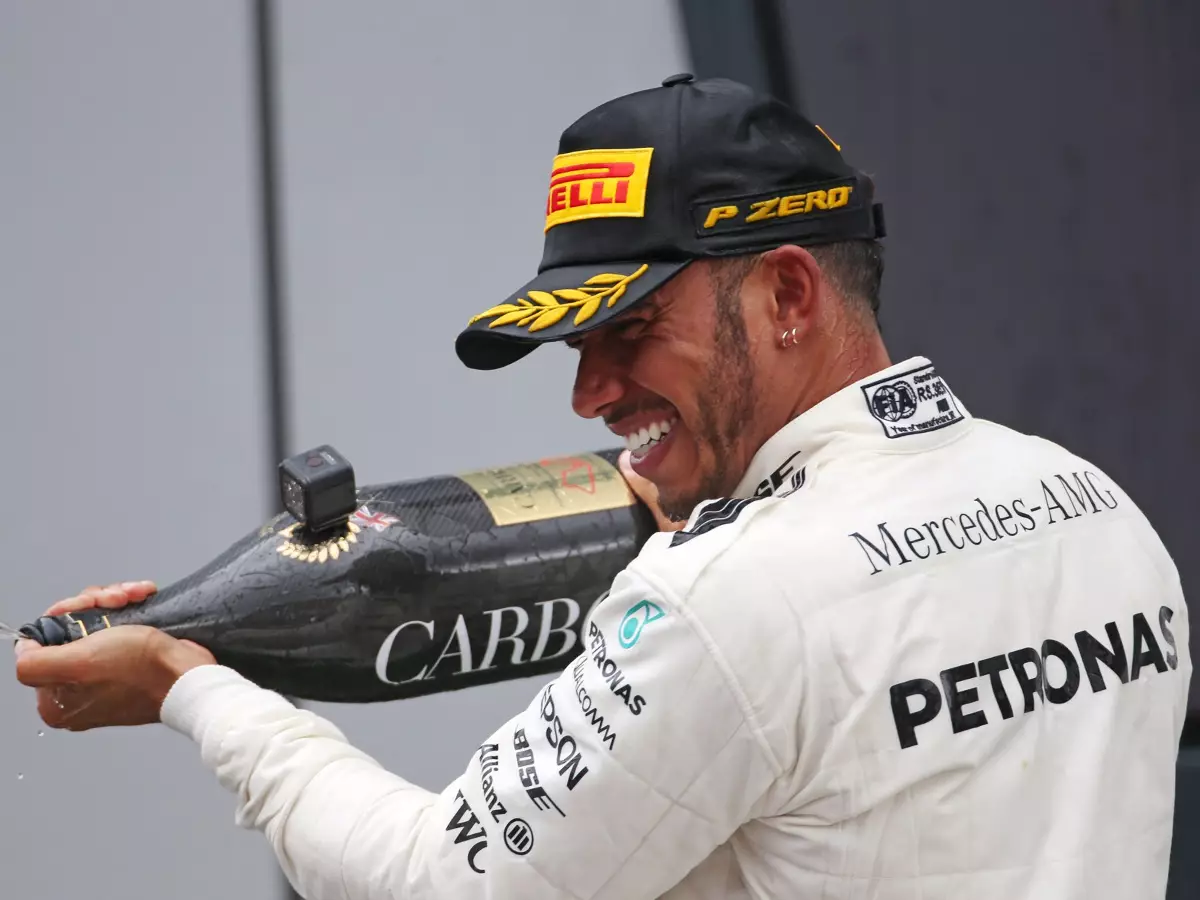 Lewis Hamilton Foto zur News: Lewis Hamilton und die Reife: "Mir fehlt die Übergangszeit"