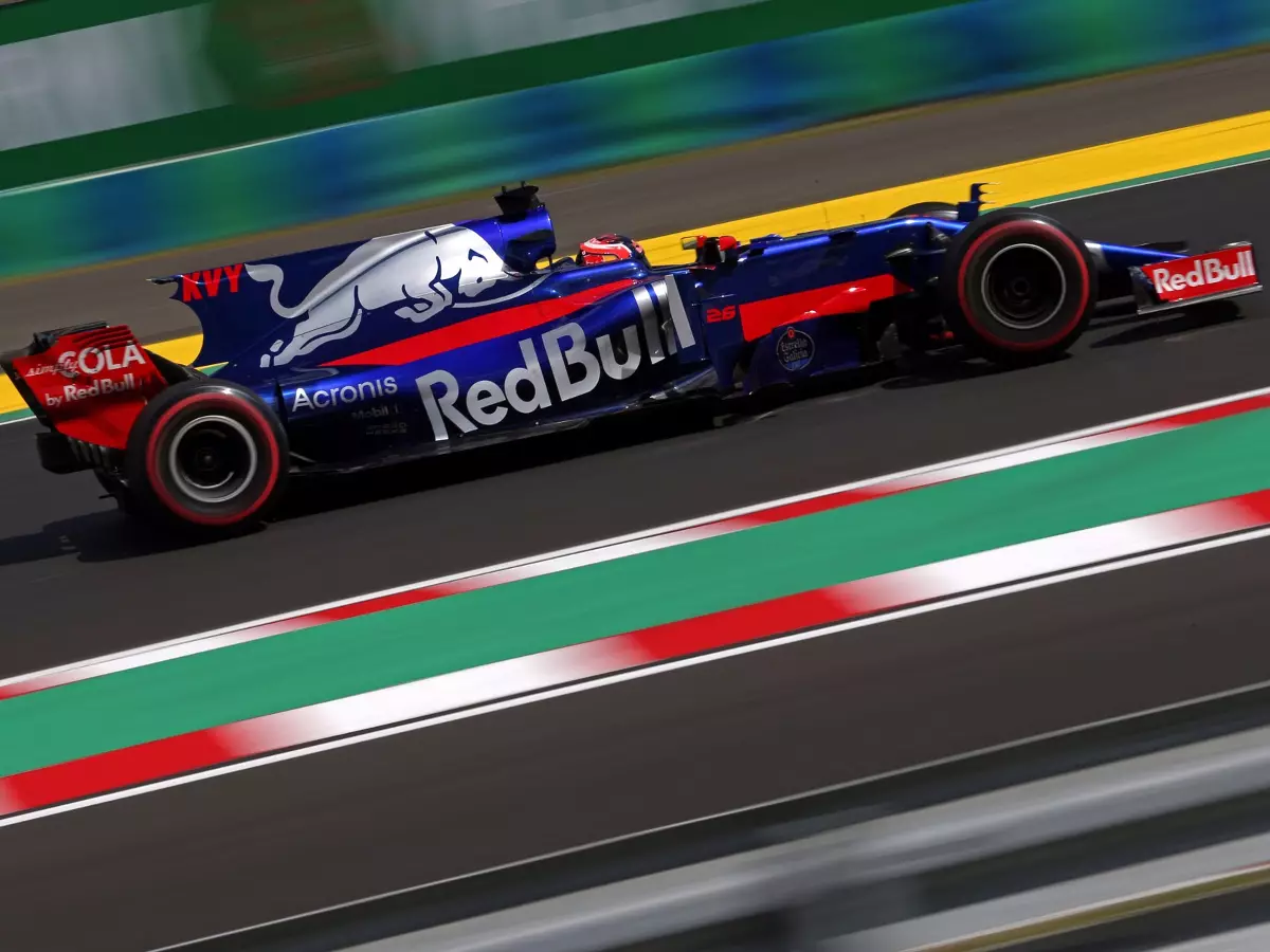 Daniil Kwjat Foto zur News: Toro Rosso: Kwjat fühlt sich wieder ungerecht behandelt