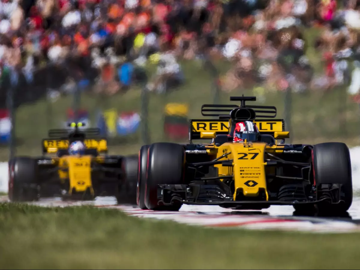 Foto zur News: Renault-Cockpit 2018: Auch Jolyon Palmer bleibt ein Kandidat