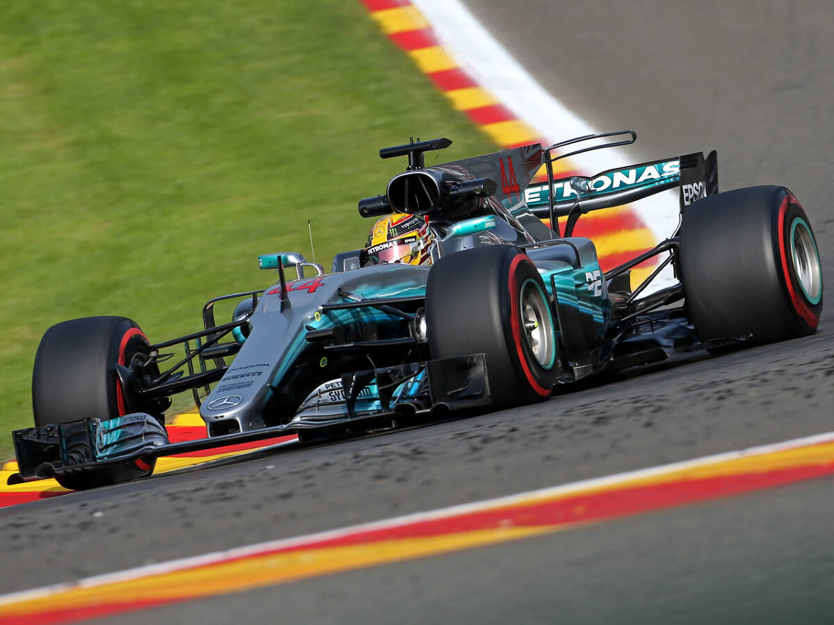 Foto zur News: Formel 1 Spa 2017: Lewis Hamilton Schnellster am Freitag