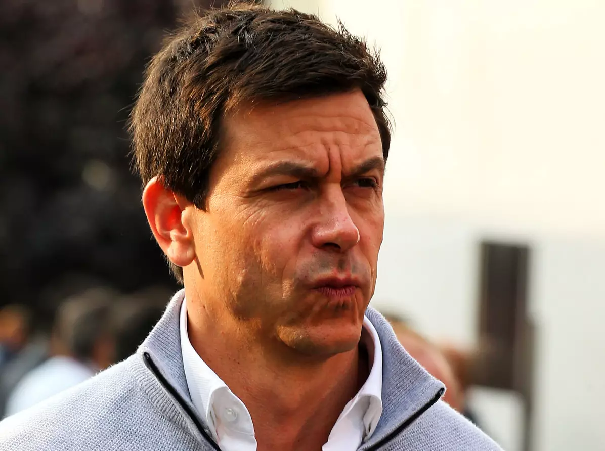 Foto zur News: Toto Wolff: Mercedes in Singapur nicht der Favorit