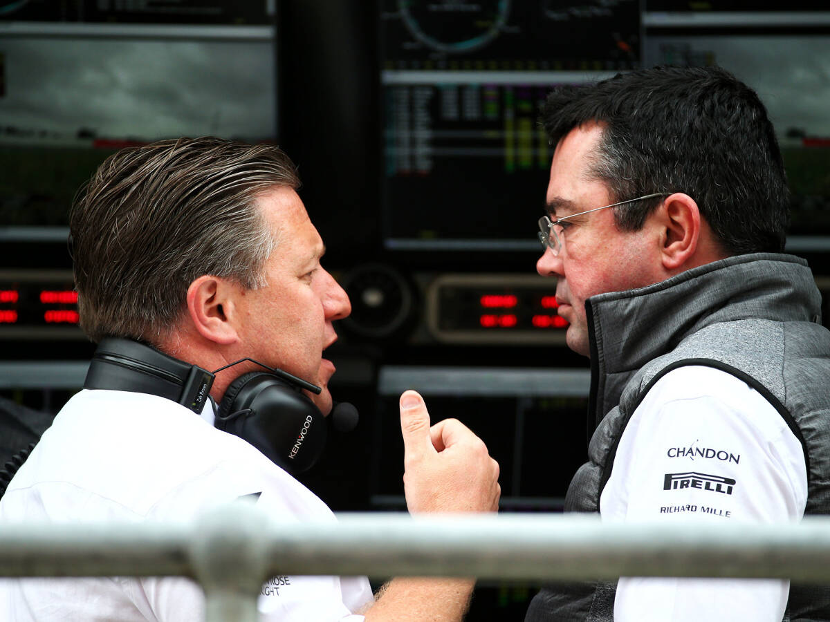 Foto zur News: McLaren macht Nägel mit Köpfen: Erst Renault, dann Alonso?
