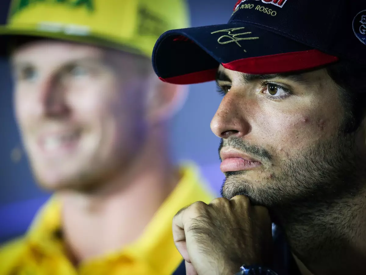 Foto zur News: Offiziell: Carlos Sainz fährt 2018 Formel 1 für Renault