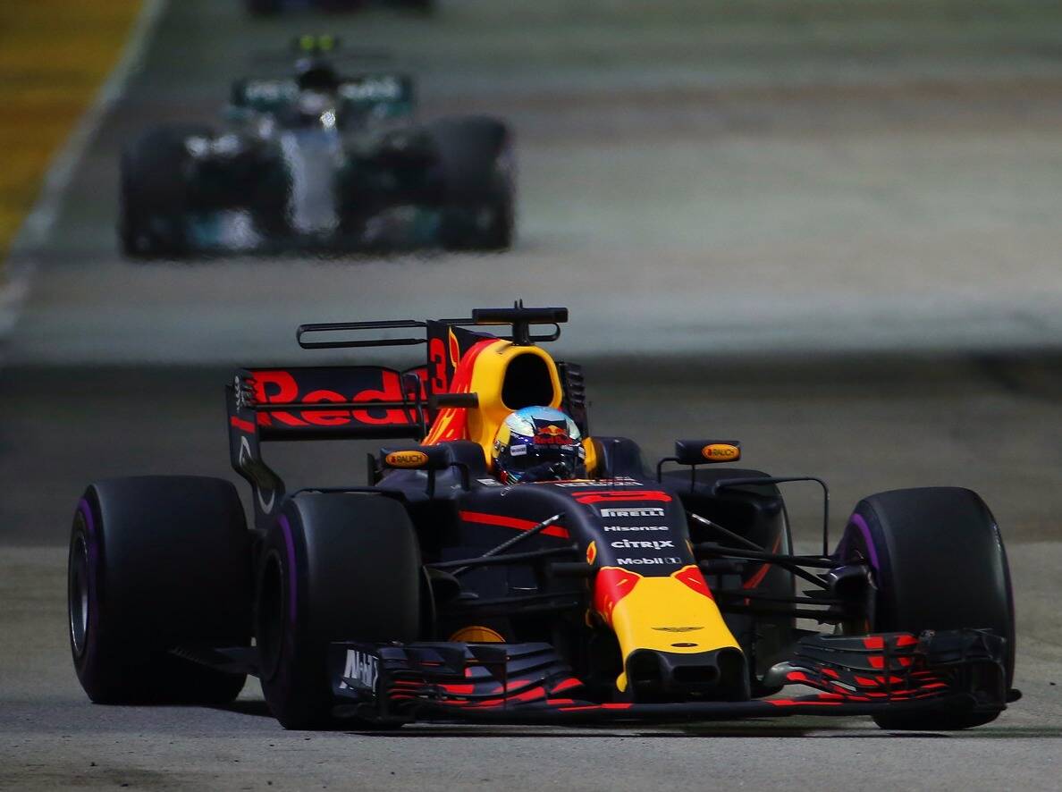 Foto zur News: Zum dritten Mal Zweiter: Daniel Ricciardo kämpft mit Getriebe