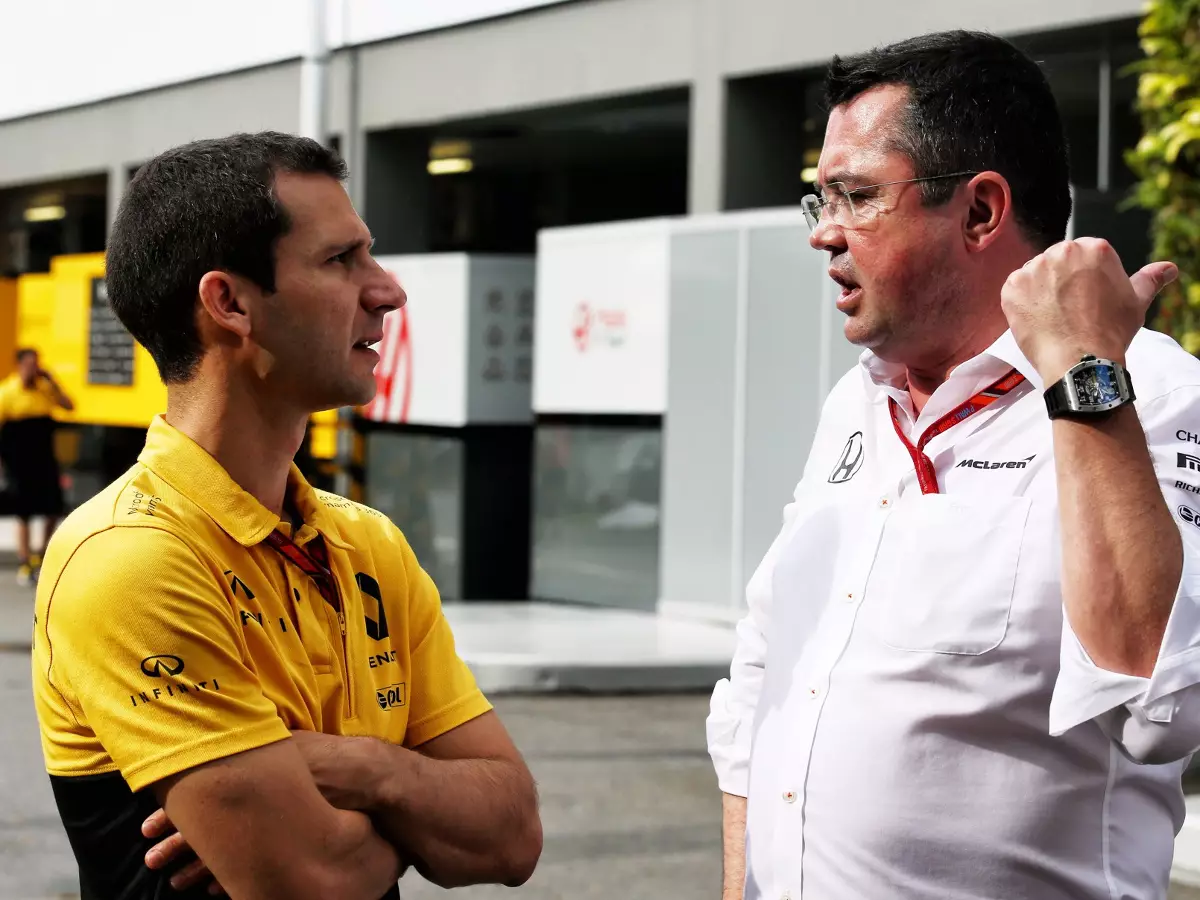 Eric Boullier Foto zur News: McLaren-Renault 2018: Boullier kündigt bereits ersten Sieg an