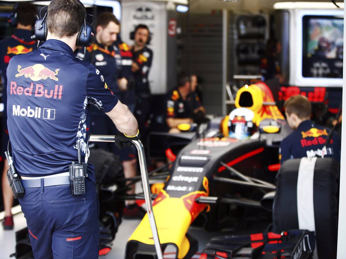 Foto zur News: Bilanz 2016: Red-Bull-Ausgaben für Formel-1-Team vervierfacht