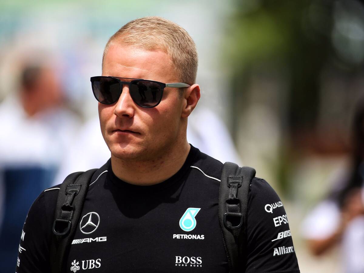 Foto zur News: Valtteri Bottas: Kann Fahrstil ändern, um Hamilton zu schlagen