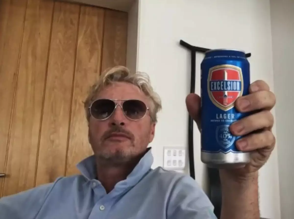 Foto zur News: Ein Drink mit Eddie Irvine: "Hybrid ist nicht die Zukunft"