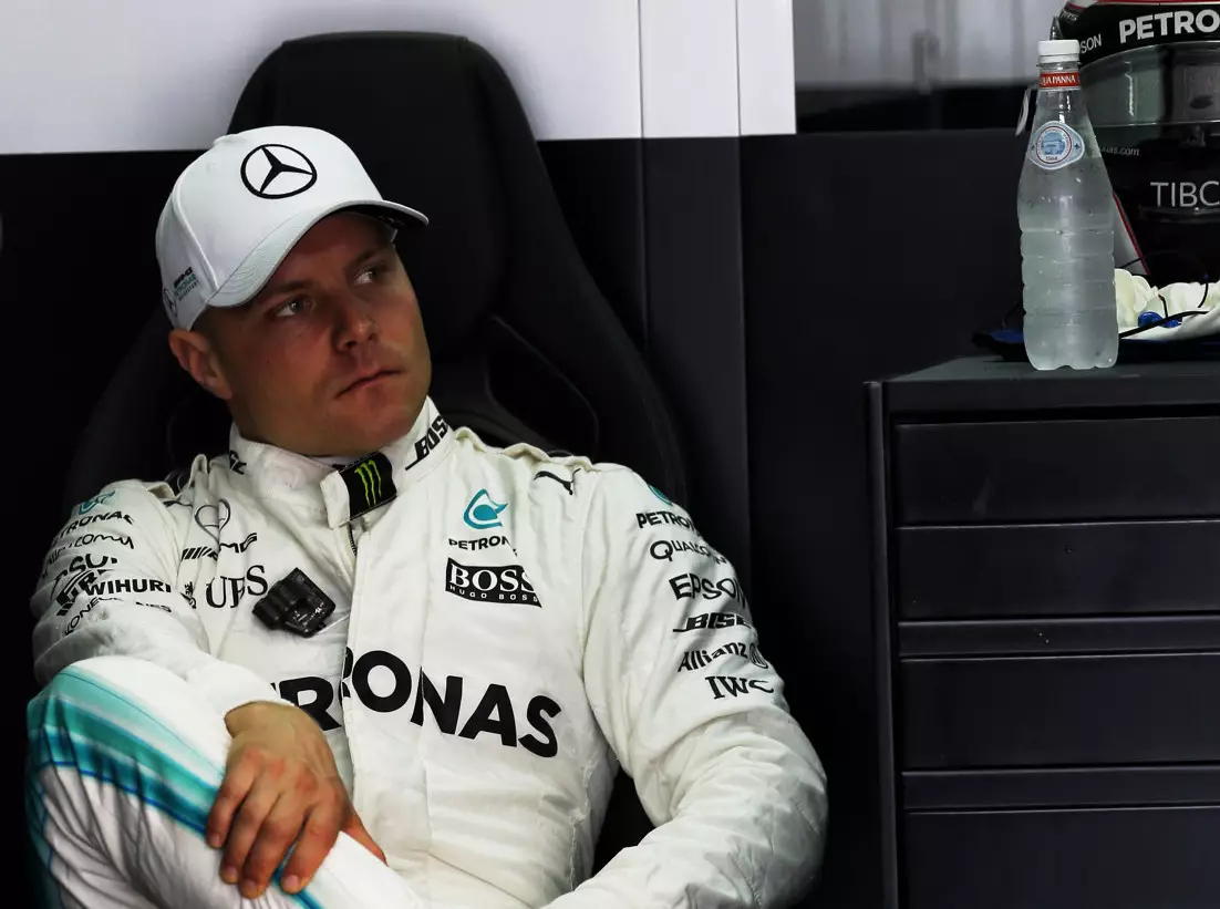 Foto zur News: Valtteri Bottas im Psychotief: "Schwierigste Karrierephase"