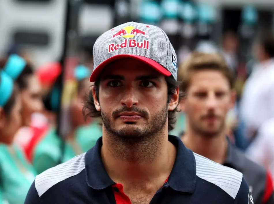 Foto zur News: Carlos Sainz: Rückkehr nur zu Red Bull, nicht zu Toro Rosso