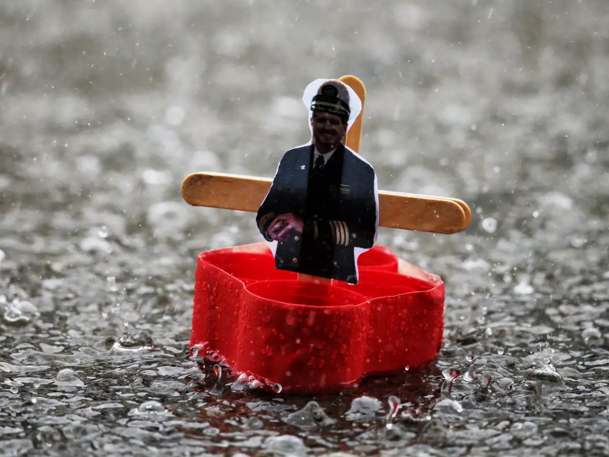 Günther Steiner Foto zur News: Formel-1-Wetter Suzuka: Na los Regen, entscheide dich!