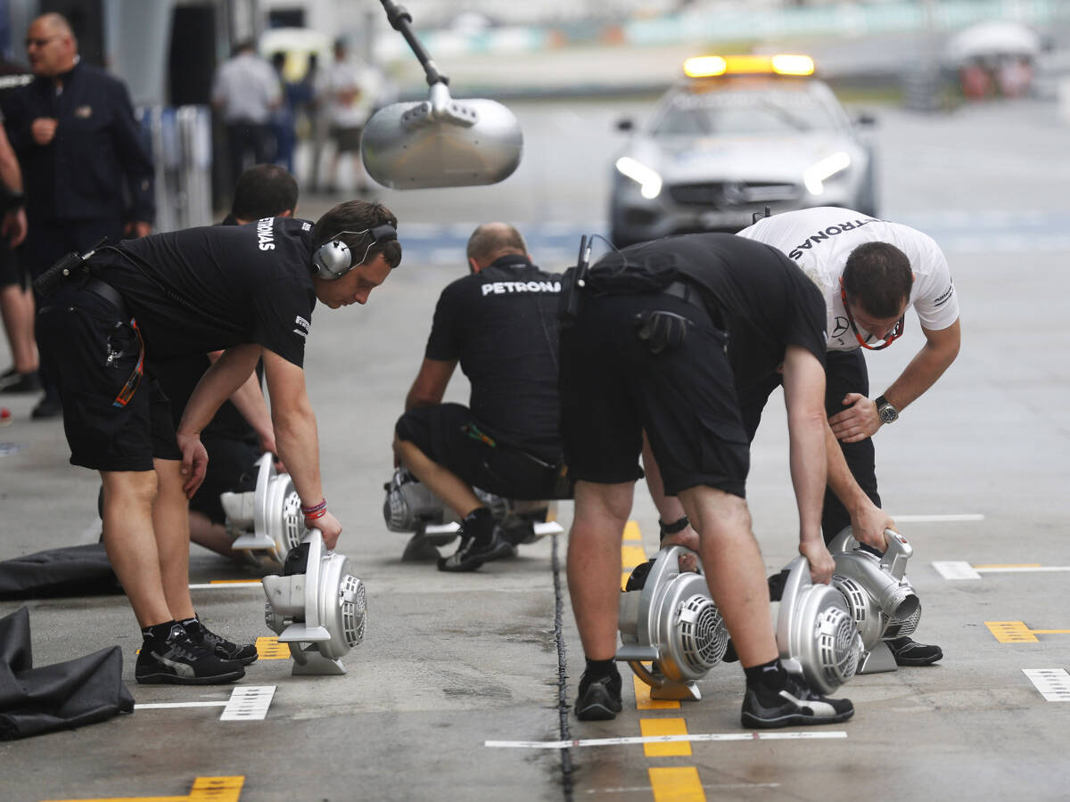 Foto zur News: FIA will das Trocknen des Startplatzes rigoros bestrafen