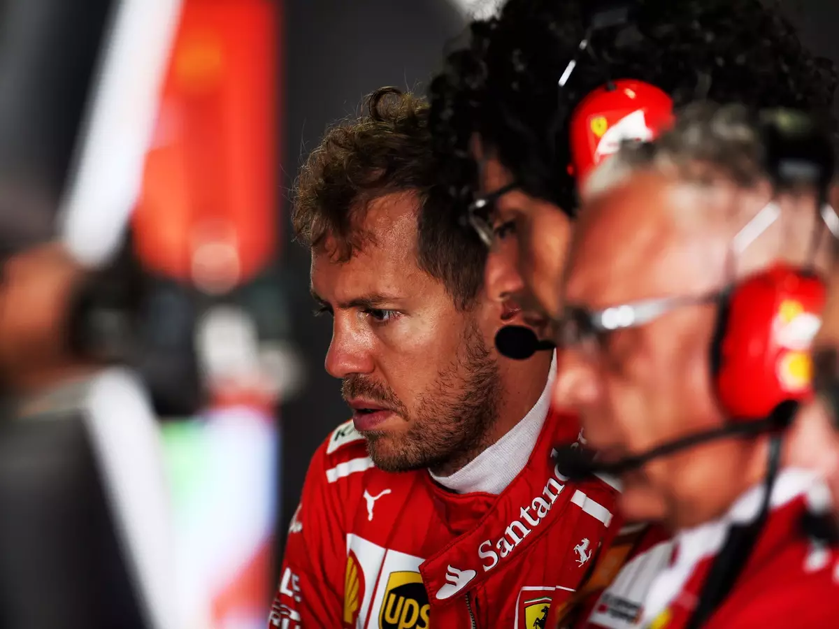 Sebastian Vettel Foto zur News: Ferrari-Debakel in Suzuka: Erneuter Rückschlag für Vettel