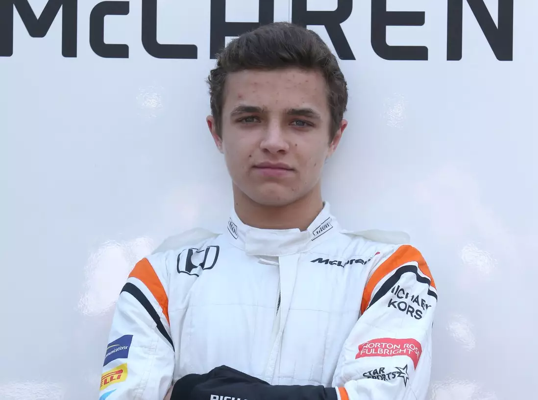 Lando Norris Foto zur News: Youngster Lando Norris: Wohin 2018 mit dem McLaren-Junior?