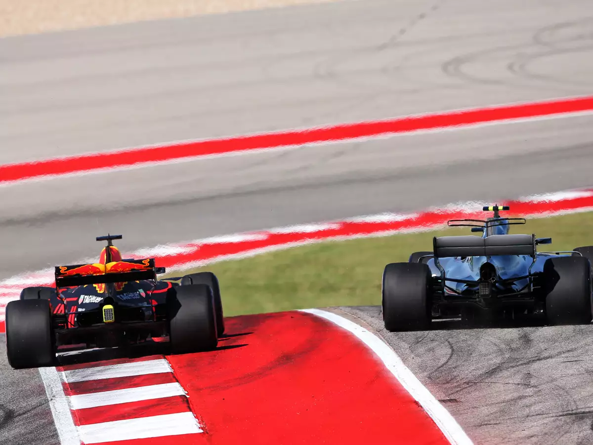 Foto zur News: Red Bull wundert sich: Andere dürfen Track Limits brechen