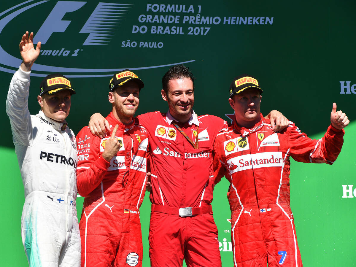 Foto zur News: Formel 1 Brasilien 2017: Vettel siegt trotz Hamiltons Aufholjagd
