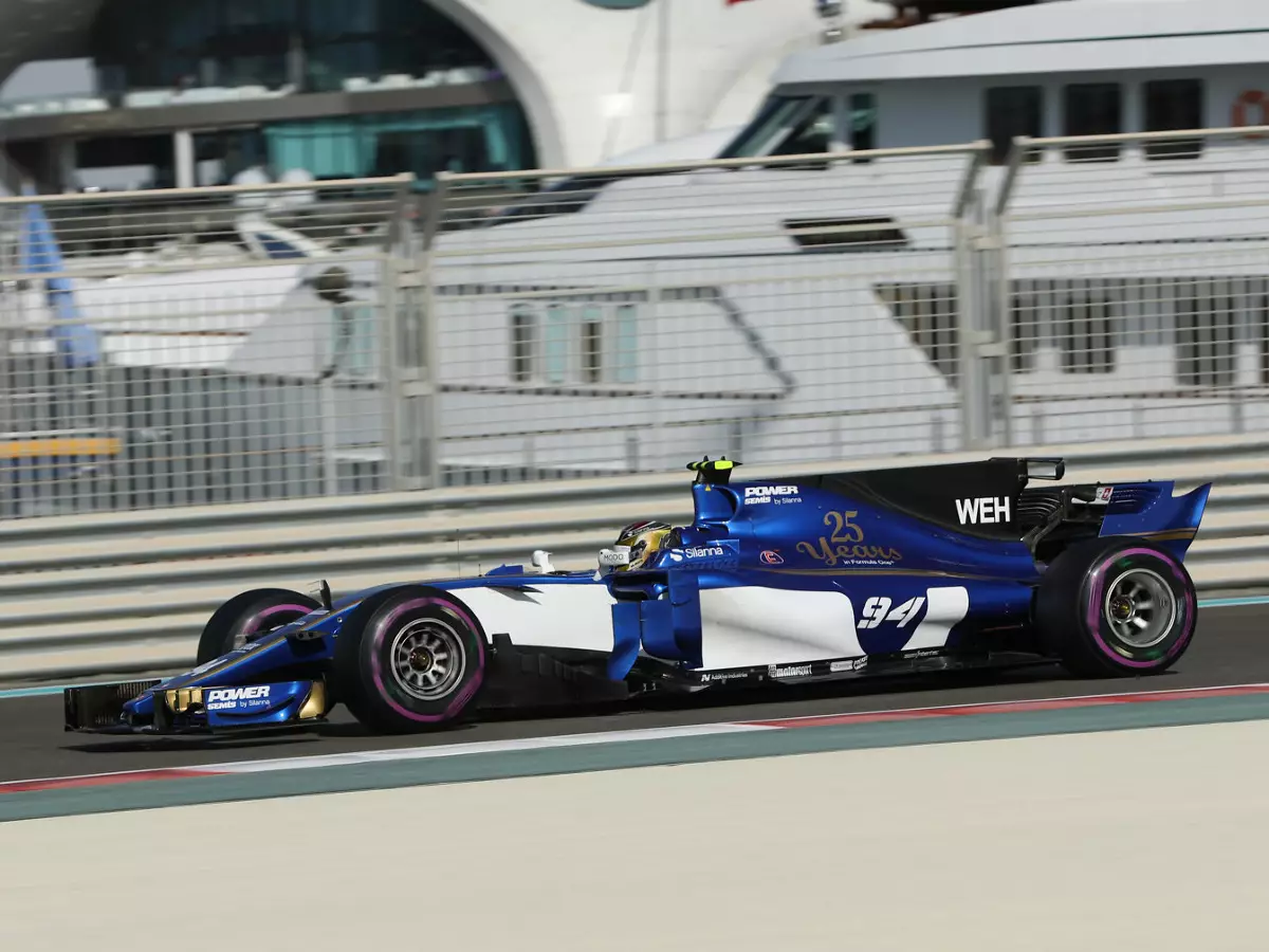 Foto zur News: Sauber friert in Abu Dhabi: Wehrlein trotzdem heiß auf morgen