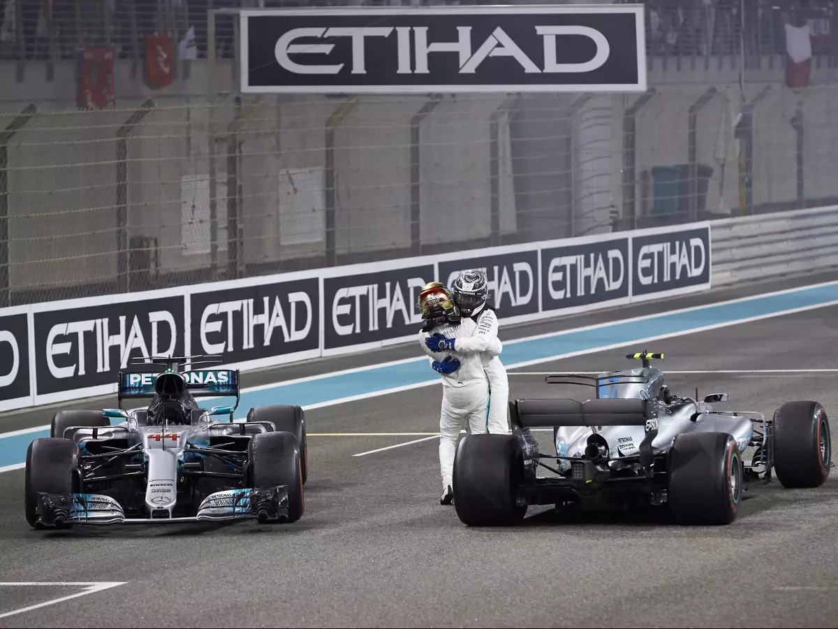 Foto zur News: Video: Hamilton und Bottas ziehen Saisonbilanz 2017