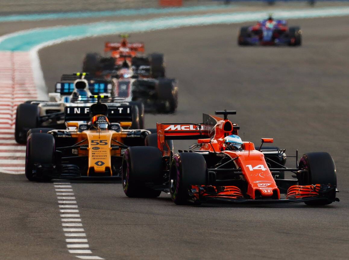 Foto zur News: Renault: Prost hofft 2018 auf "positiven Druck" durch McLaren