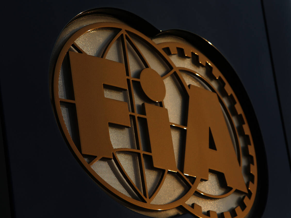 Foto zur News: Formel 1 2021: FIA stoppt Einheitsgetriebe
