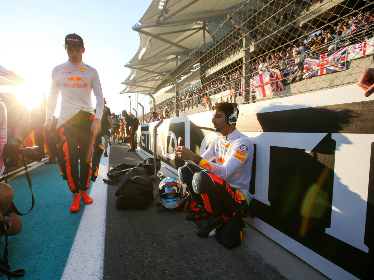 Foto zur News: Webber über Ricciardos Zukunft: "Zuerst Verstappen schlagen"