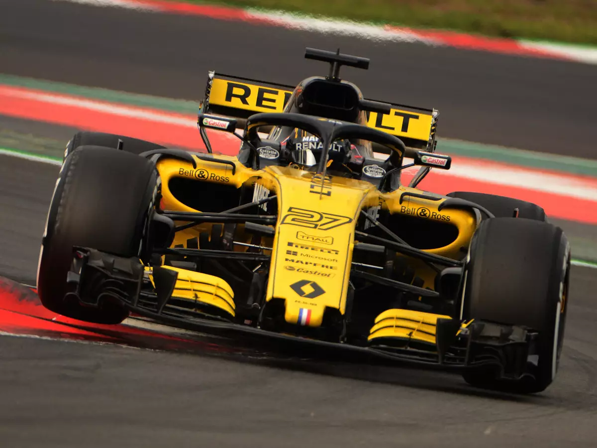 Nico Hülkenberg Foto zur News: Absichtliche Strafen: Ignoriert Renault das Motorenlimit?
