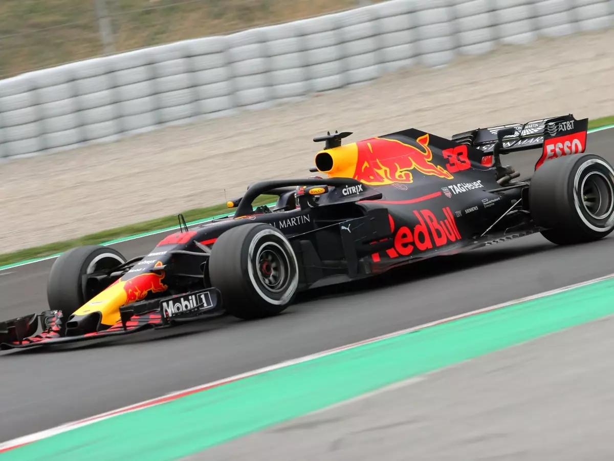 Foto zur News: Red Bull im Plan: Verstappens Dauerlauf ohne Showrunde