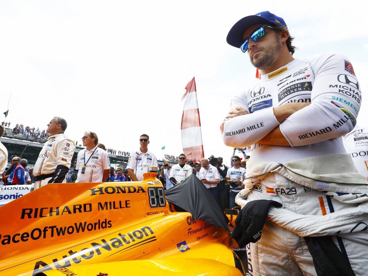 Foto zur News: Alonso: Noch keine Entscheidung über Indy 500 2018