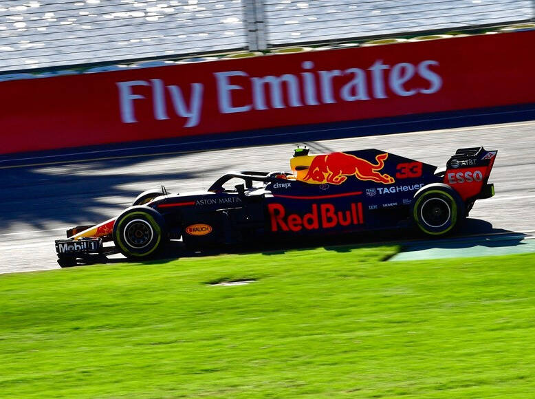Foto zur News: Red Bull: Auch ohne "Party-Modus" schneller als Mercedes?