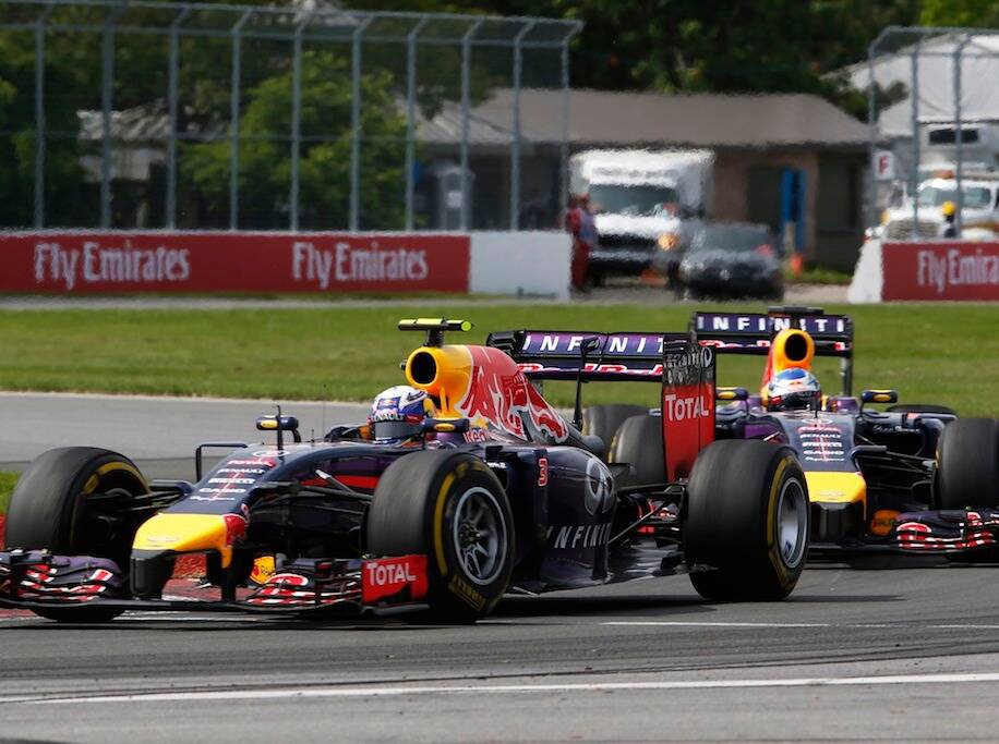 Foto zur News: Warum Daniel Ricciardo 2014 Sebastian Vettel geschlagen hat