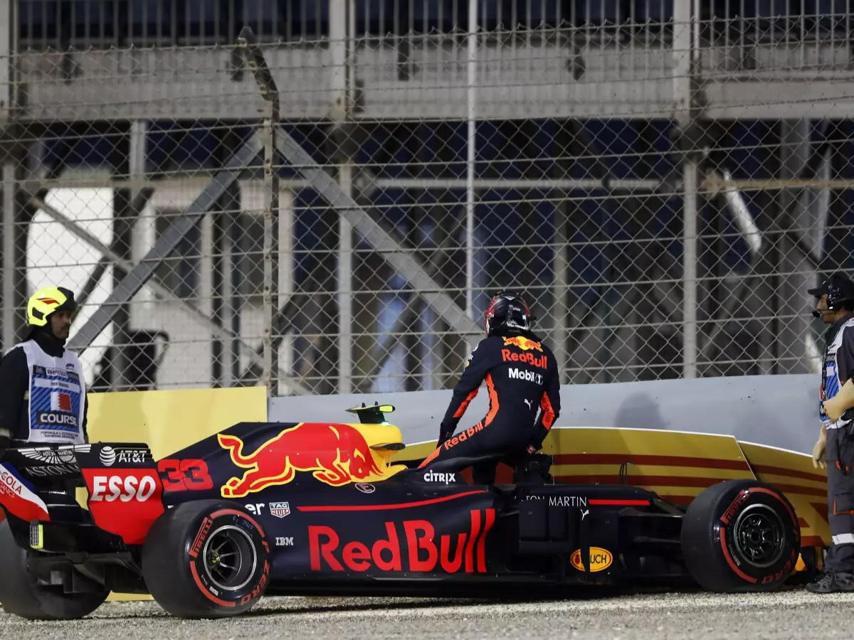 Foto zur News: Formel 1 Bahrain: Unfall von Max Verstappen in Q1